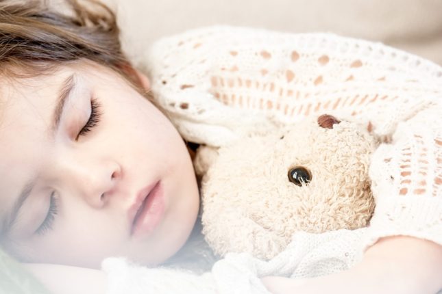 Jak wyciszyć dziecko przed snem